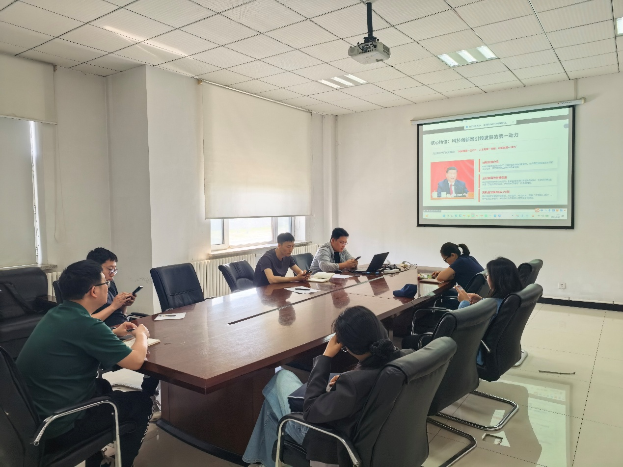 盐碱地党支部深入学习习近平总书记在加强基础研究座谈会上的重要讲话精神